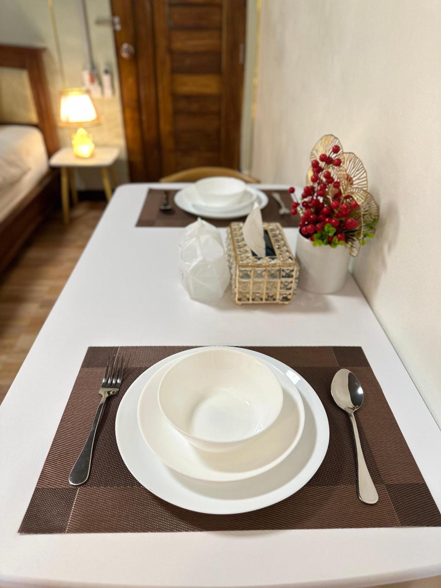 Service Apartment ห้อง102 ใจกลางเมืองใกล้แหล่งท่องเที่ยว ラムパーン エクステリア 写真
